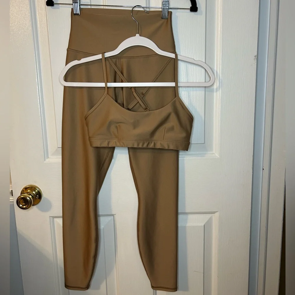 ALO Yoga Airlift Intrigue Bra (S) & 7/8 High-Waist Airlift Legging (XS) Set